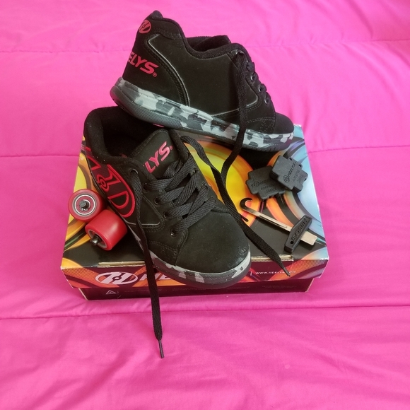 *** SOLD *** - Picture 1 of 8